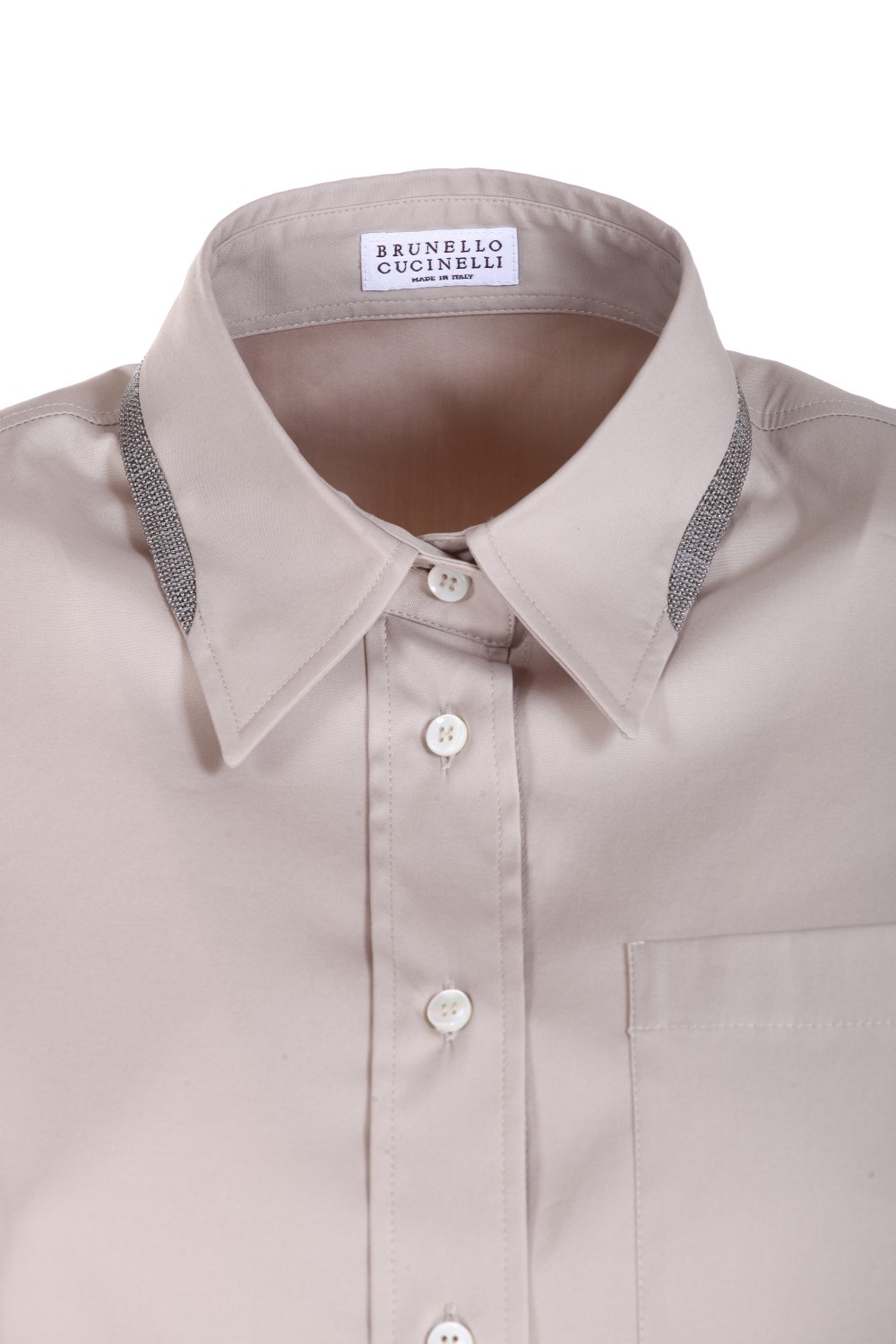 shop BRUNELLO CUCINELLI Saldi Camicia: Brunello Cucinelli camicia in popeline di cotone stretch con "Precious Collar".
Ricamo in monile sul colletto.
Chiusura con cannoncino e bottoni in madreperla.
Taschino a toppa.
Colletto classico.
Composizione: 72% cotone, 23% poliammide, 5% elastan.
Fabbricato in Italia.. MM0091MM816-C7498 number 8725896